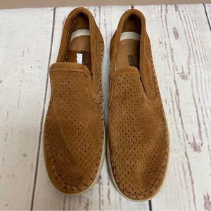 Minnetonka Women’s Shoes